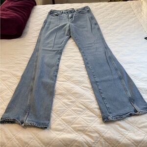 🔥 NEW Good American Flare Jeans Light Wash Size 12/31 LONG Soft Stretch